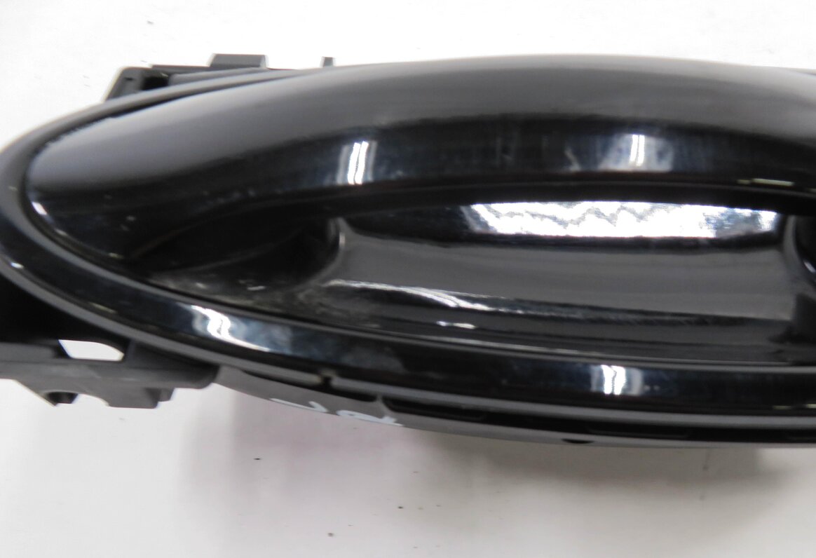 Thumbnail 8: 2010-2016 PORSCHE PANAMERA (970 G1) LEFT REAR EXTERIOR DOOR HANDLE (BLACK A1)
