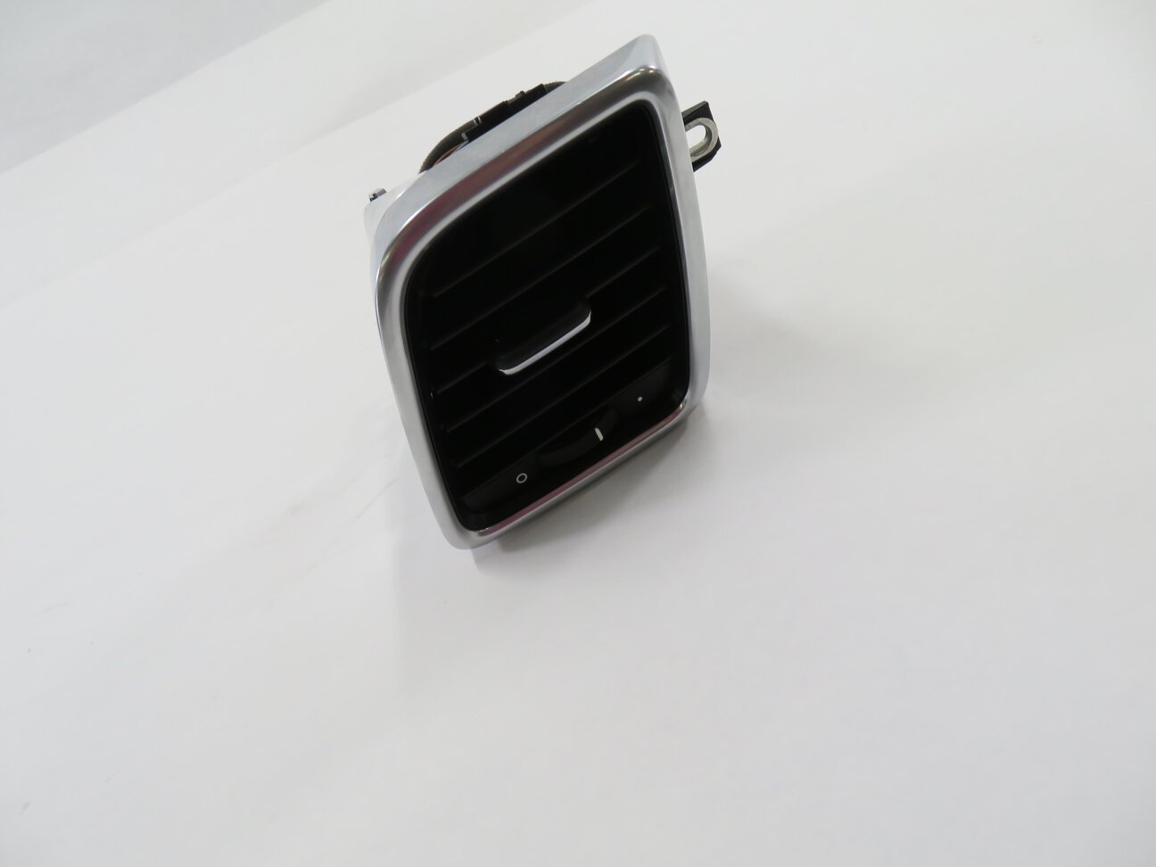 2012 PORSCHE PANAMERA (970 G1) RIGHT PASSENGER DASH (OUTER) HEATER A/C AIR VENT