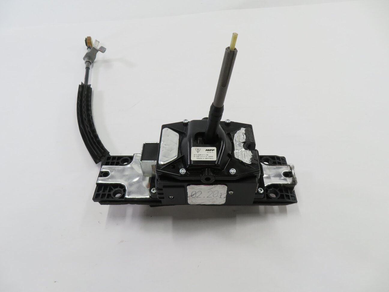 2012-2013 PORSCHE PANAMERA (970 G1) HYBRID - A/T TRANSMISSION GEAR SHIFTER BOX