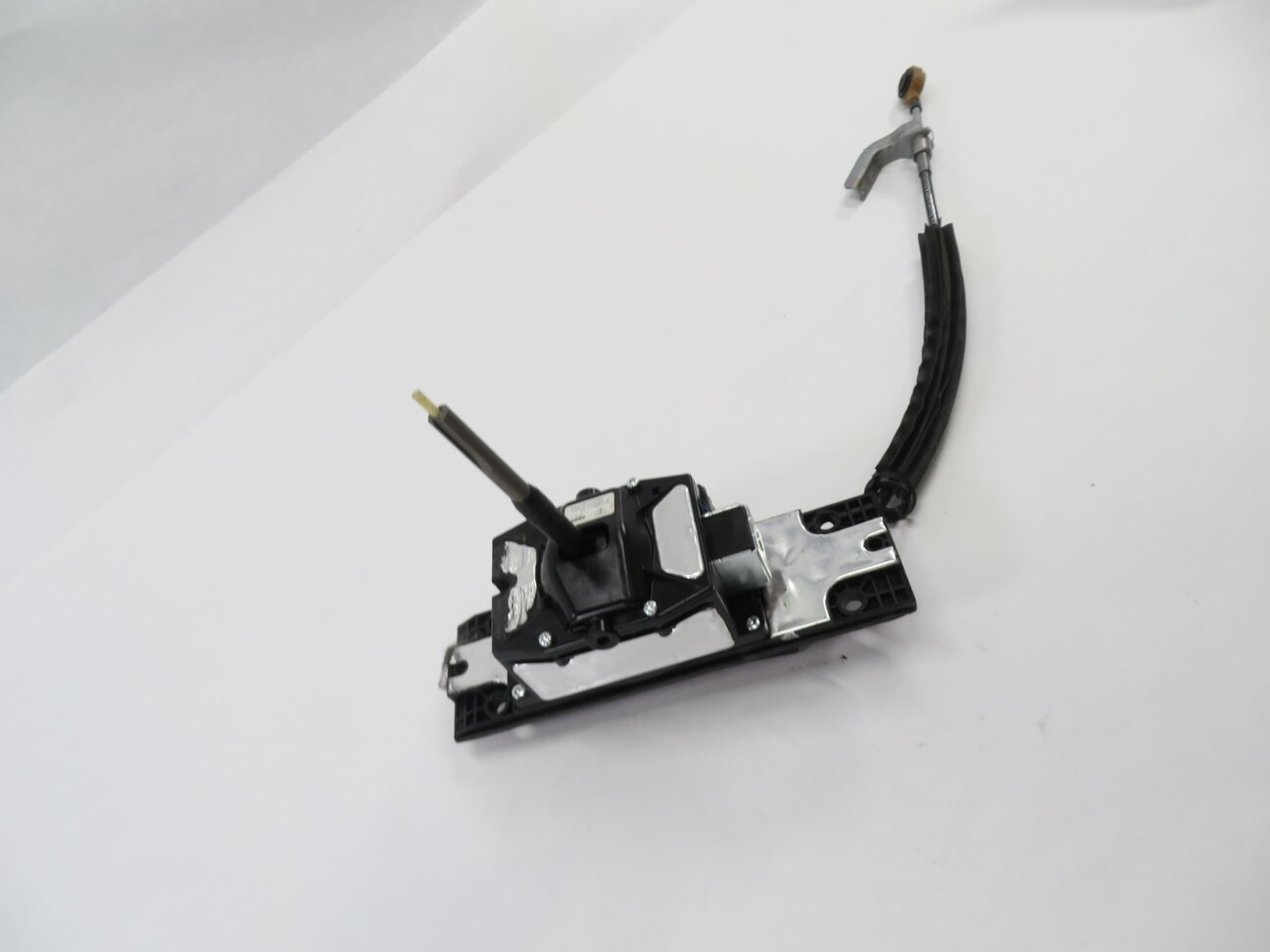 Thumbnail 4: 2012-2013 PORSCHE PANAMERA (970 G1) HYBRID - A/T TRANSMISSION GEAR SHIFTER BOX