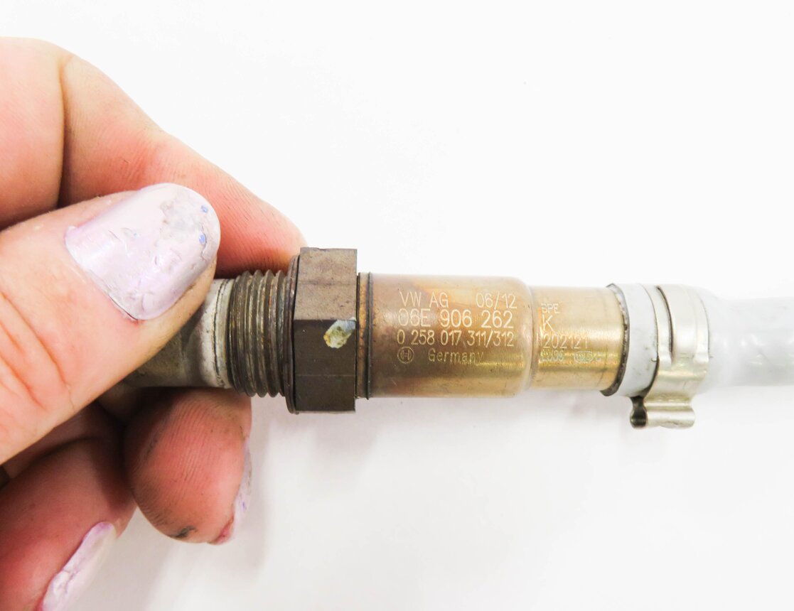 Thumbnail 6: 2012 PORSCHE PANAMERA (970 G1) HYBRID - 3.0L PRE / POST CAT O2 OXYGEN SENSOR SET