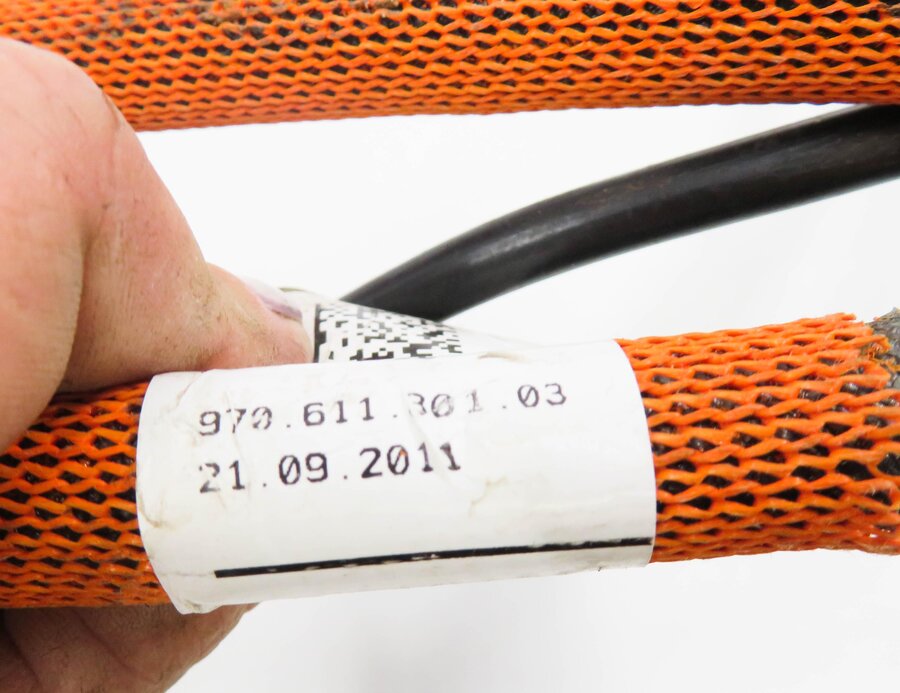 Thumbnail 6: 2012 PORSCHE PANAMERA (970 G1) HYBRID - HIGH VOLTAGE BATTERY CABLE