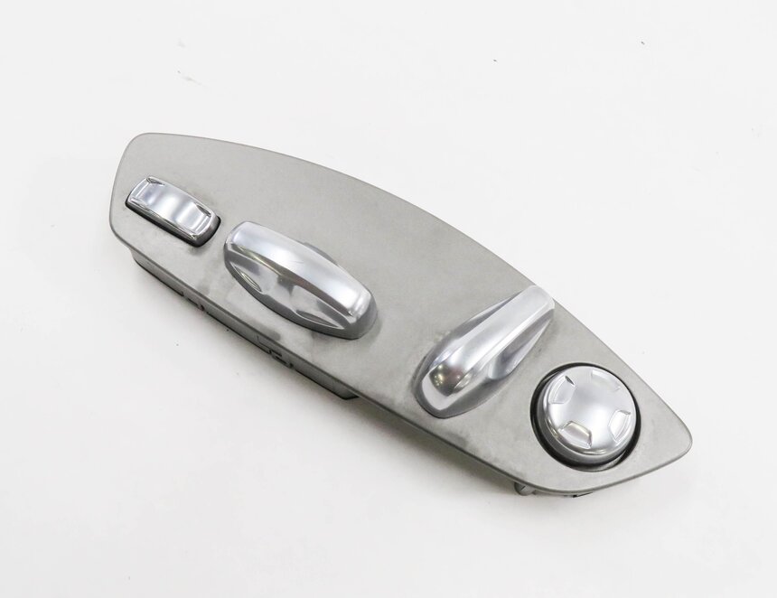 Thumbnail 2: 2012 PORSCHE PANAMERA (970 G1) LEFT FRONT DRIVER SEAT ADJUSTMENT SWITCH