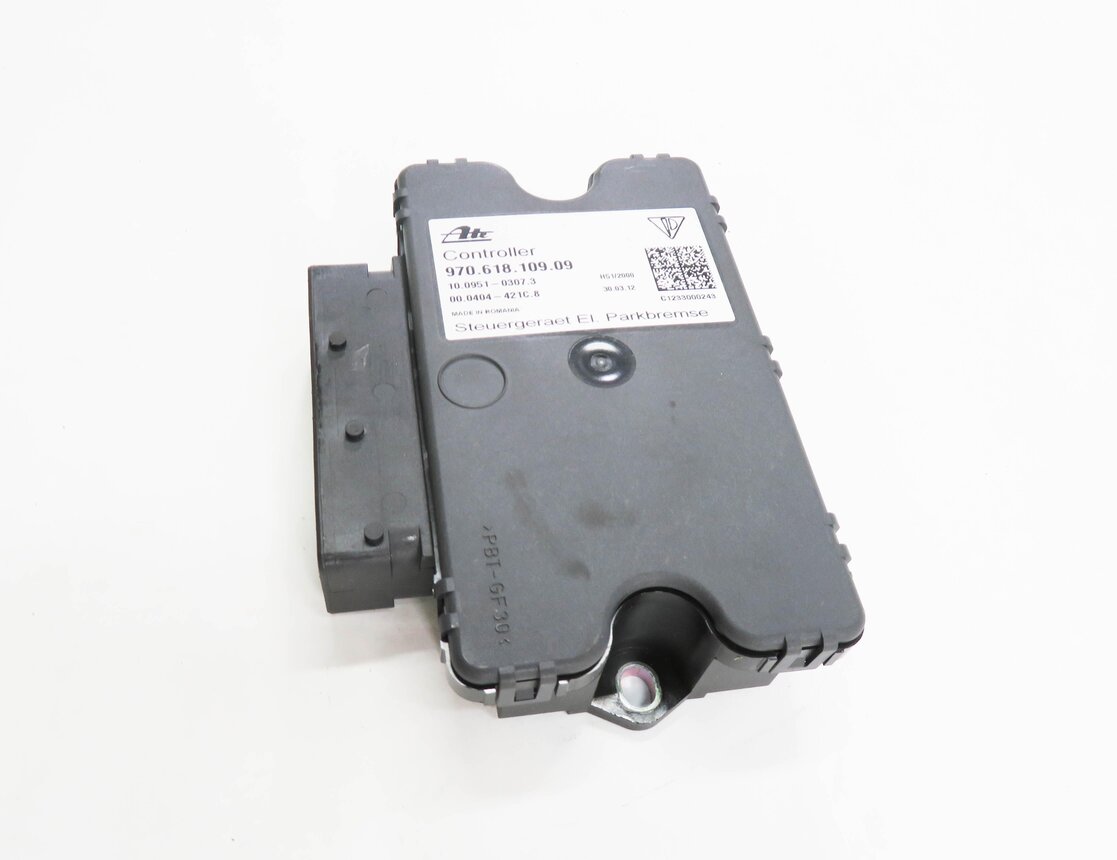 Thumbnail 4: 2012 PORSCHE PANAMERA (970 G1) PARKING BRAKE CONTROL MODULE
