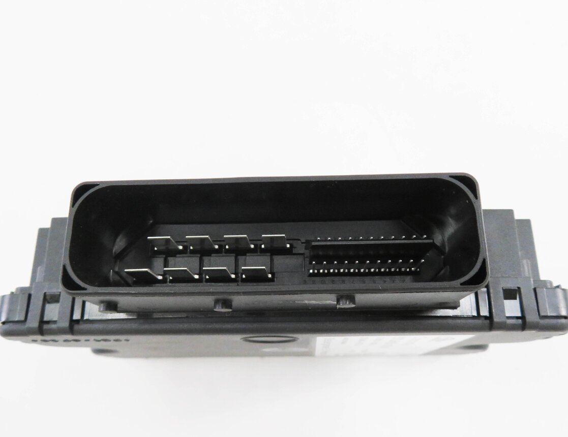 Thumbnail 6: 2012 PORSCHE PANAMERA (970 G1) PARKING BRAKE CONTROL MODULE