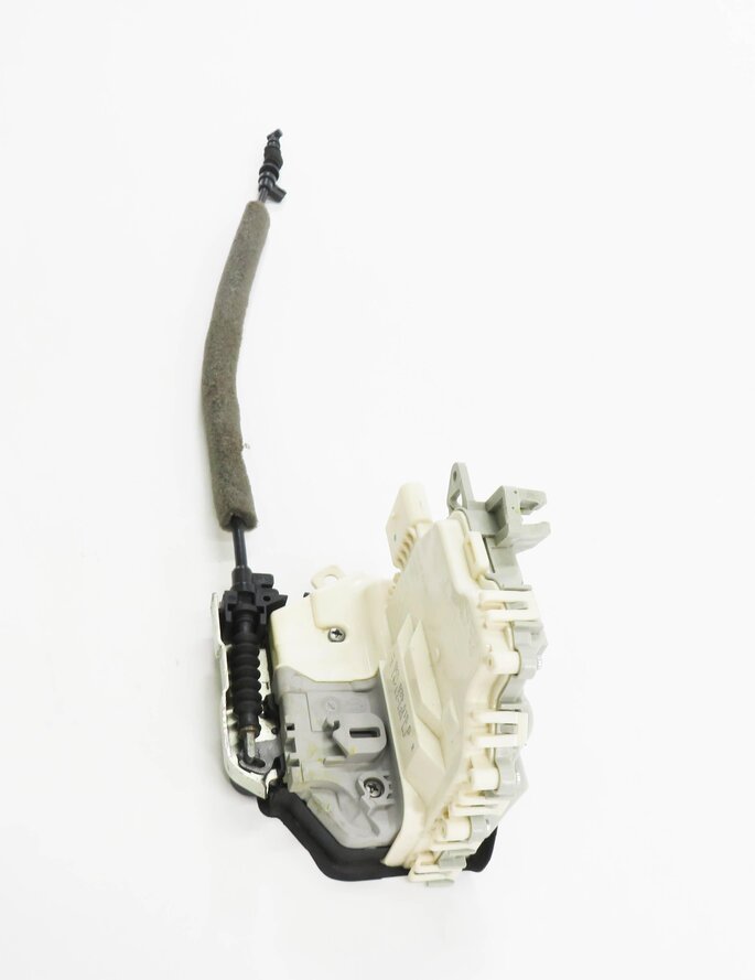 Thumbnail 3: 2010-2020 VW / PORSCHE - A3 A4 A8 S3 S4 Q5 MACAN PANAMERA - LEFT REAR DOOR LATCH