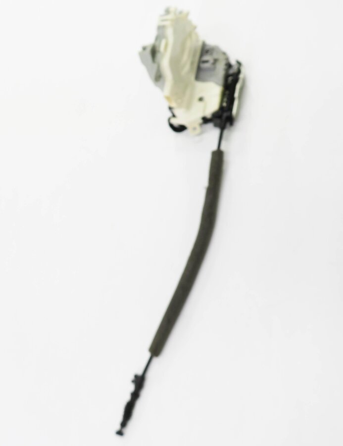 Thumbnail 4: 2010-2020 VW / PORSCHE - A3 A4 A8 S3 S4 Q5 MACAN PANAMERA - LEFT REAR DOOR LATCH