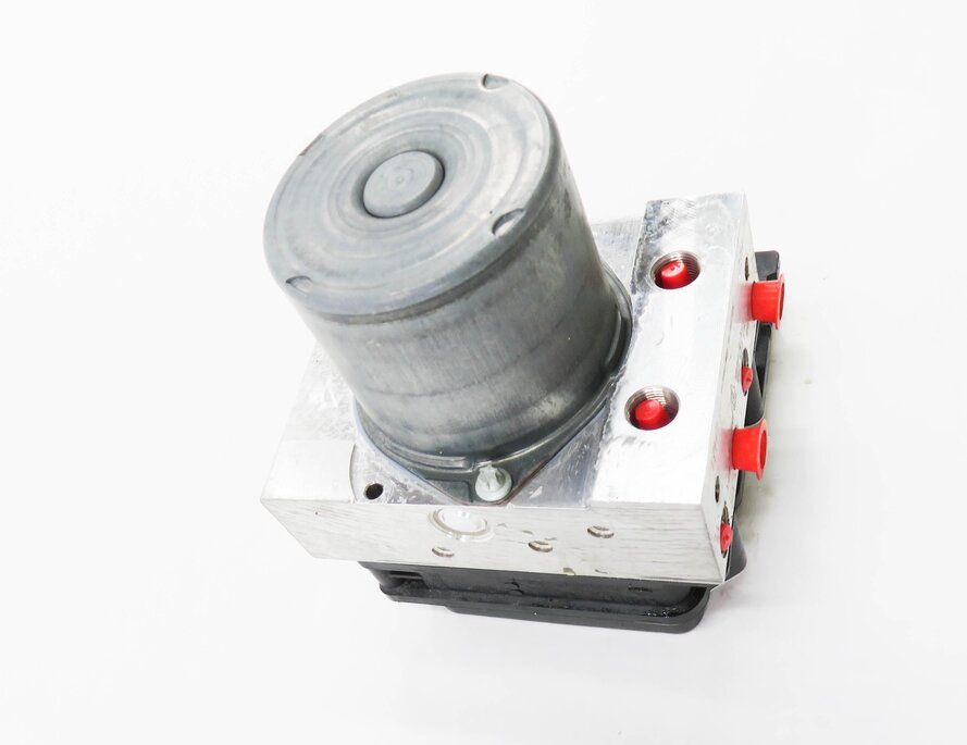 Thumbnail 5: 2012-2013 PORSCHE PANAMERA (970 G1) 3.0L - ABS ANTI LOCK BRAKE PUMP w/ MODULE