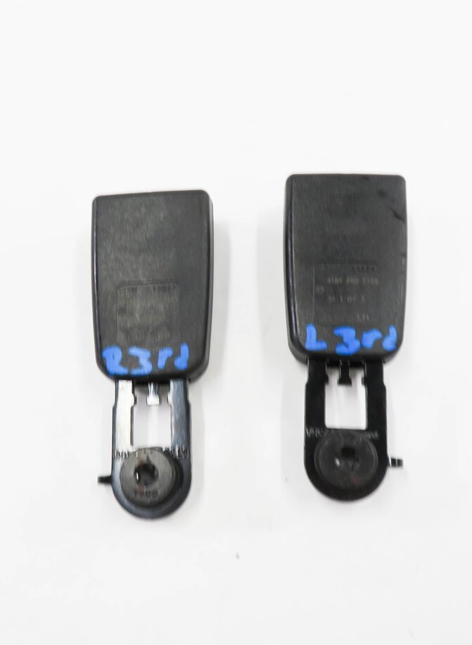 Thumbnail 5: 2008 MERCEDES GL450 (X164) REAR 3rd THIRD ROW SEAT SEATBELT RECEIVER SET-2