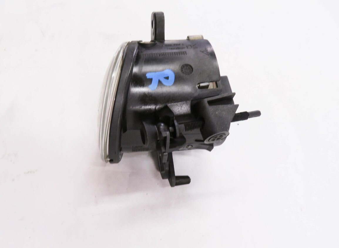 Thumbnail 4: 2006-2013 MERCEDES C300 C350 GL320 GL450 GL550 ML320 ML350 - RIGHT FOGLIGHT LAMP