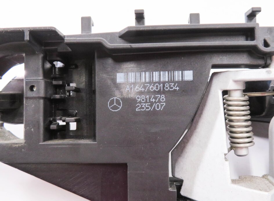 Thumbnail 7: 2008 MERCEDES GL450 (X164) RIGHT FRONT PASSENGER KEYLESS DOOR HANDLE (BLACK)