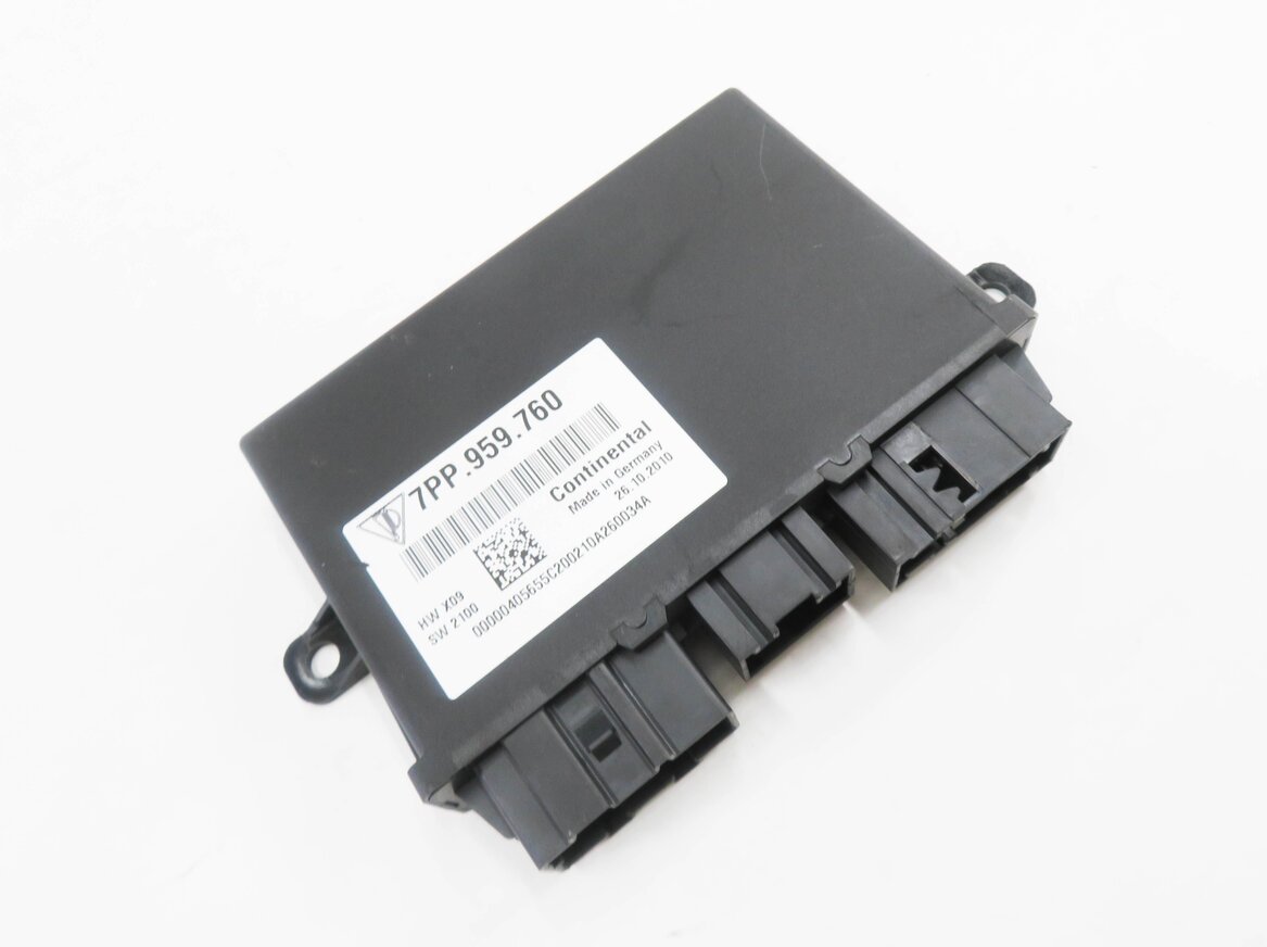 2011 PORSCHE CAYENNE (958) FRONT SEAT CONTROL MODULE