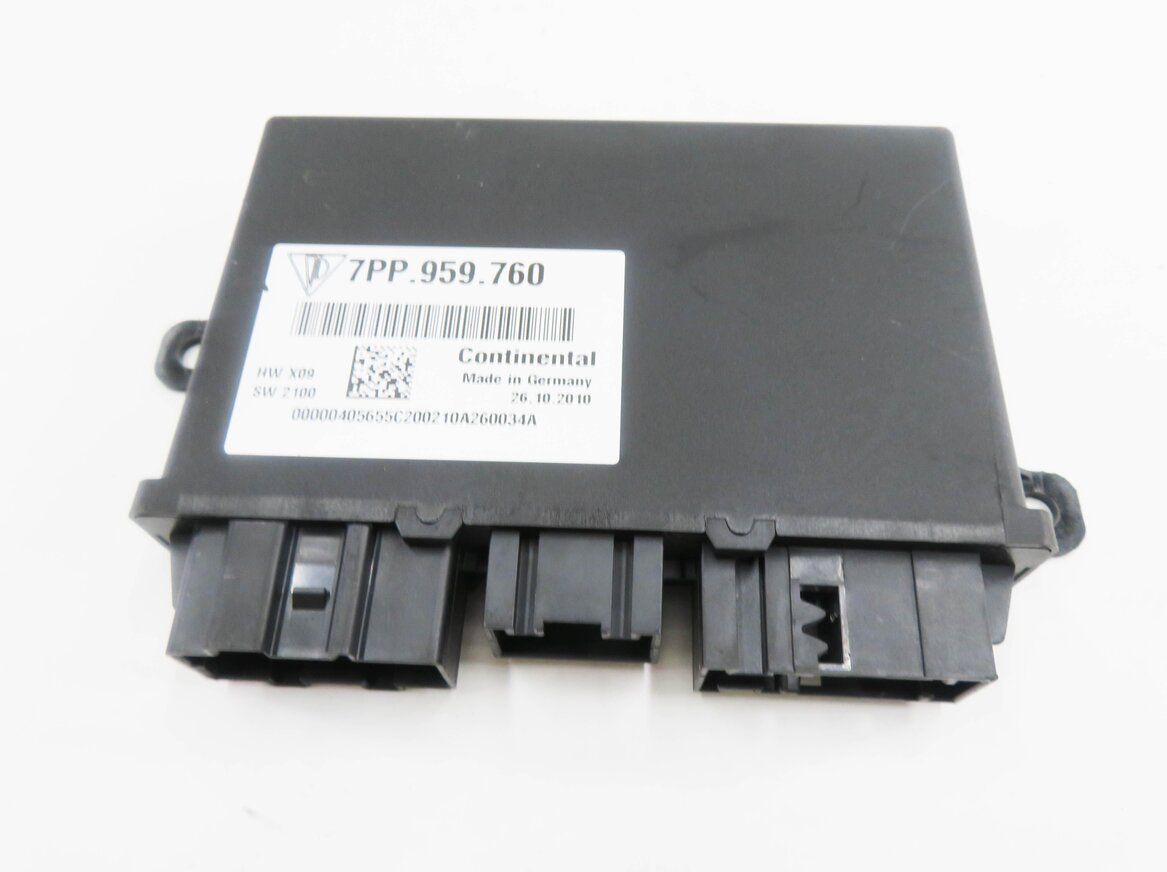 Thumbnail 2: 2011 PORSCHE CAYENNE (958) FRONT SEAT CONTROL MODULE