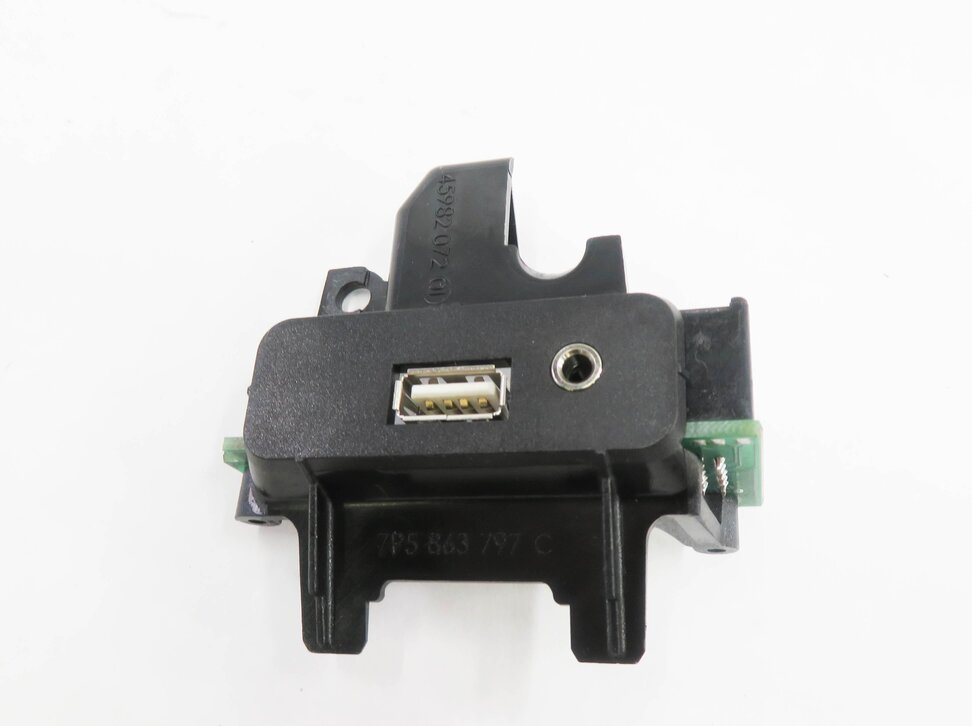 Thumbnail 6: 2011 PORSCHE CAYENNE (958) RADIO STEREO AUX AUXILIARY AUDIO IN INPUT JACK w/ USB