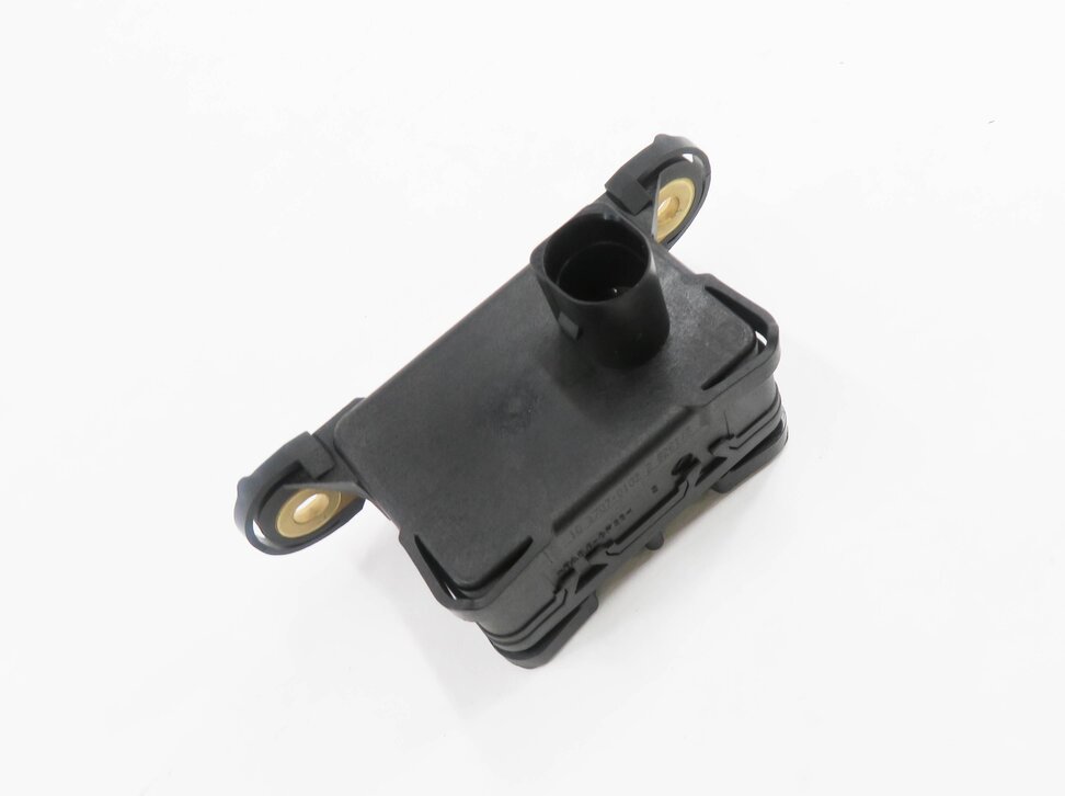 2011 PORSCHE CAYENNE (958) YAW SPEED ROTATION TURN RATE STABILITY SENSOR MODULE