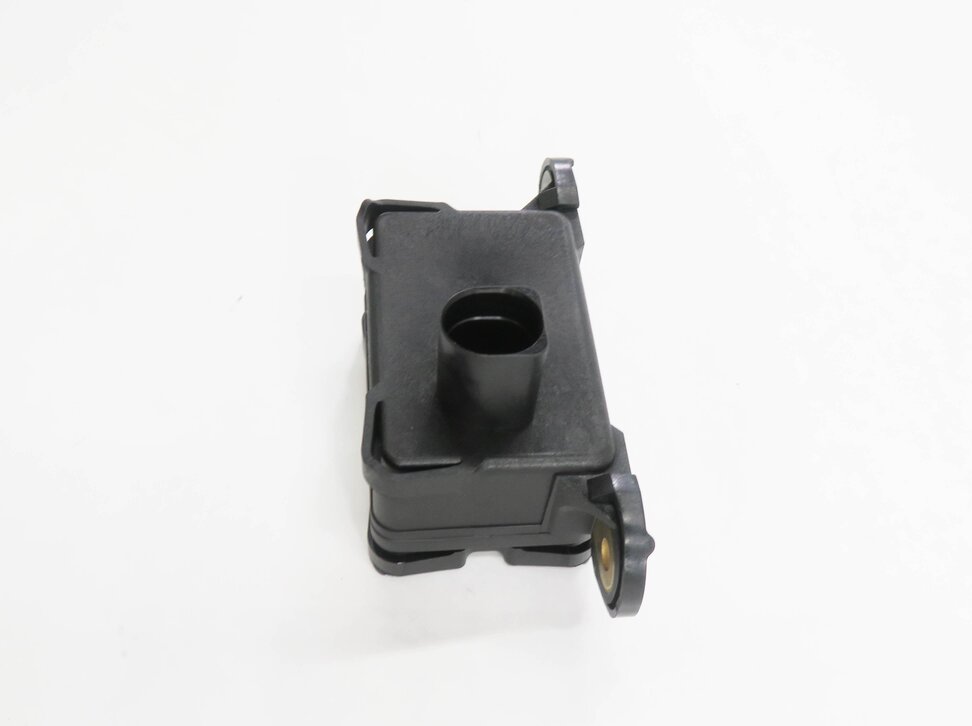 Thumbnail 4: 2011 PORSCHE CAYENNE (958) YAW SPEED ROTATION TURN RATE STABILITY SENSOR MODULE