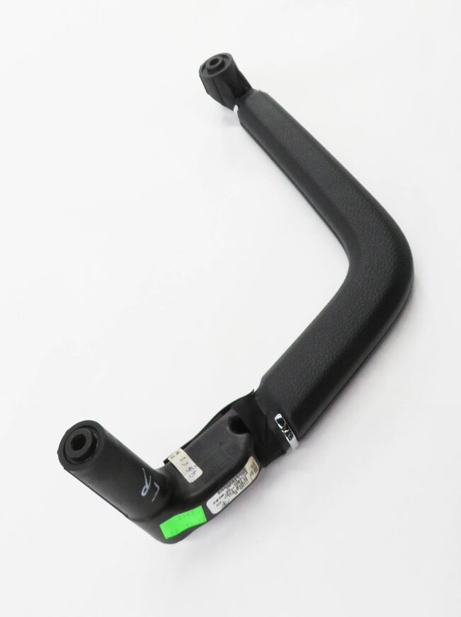 Thumbnail 3: 2011 PORSCHE CAYENNE (958) LEFT REAR DOOR GRAB HANDLE PULL HANDLE (BLACK)