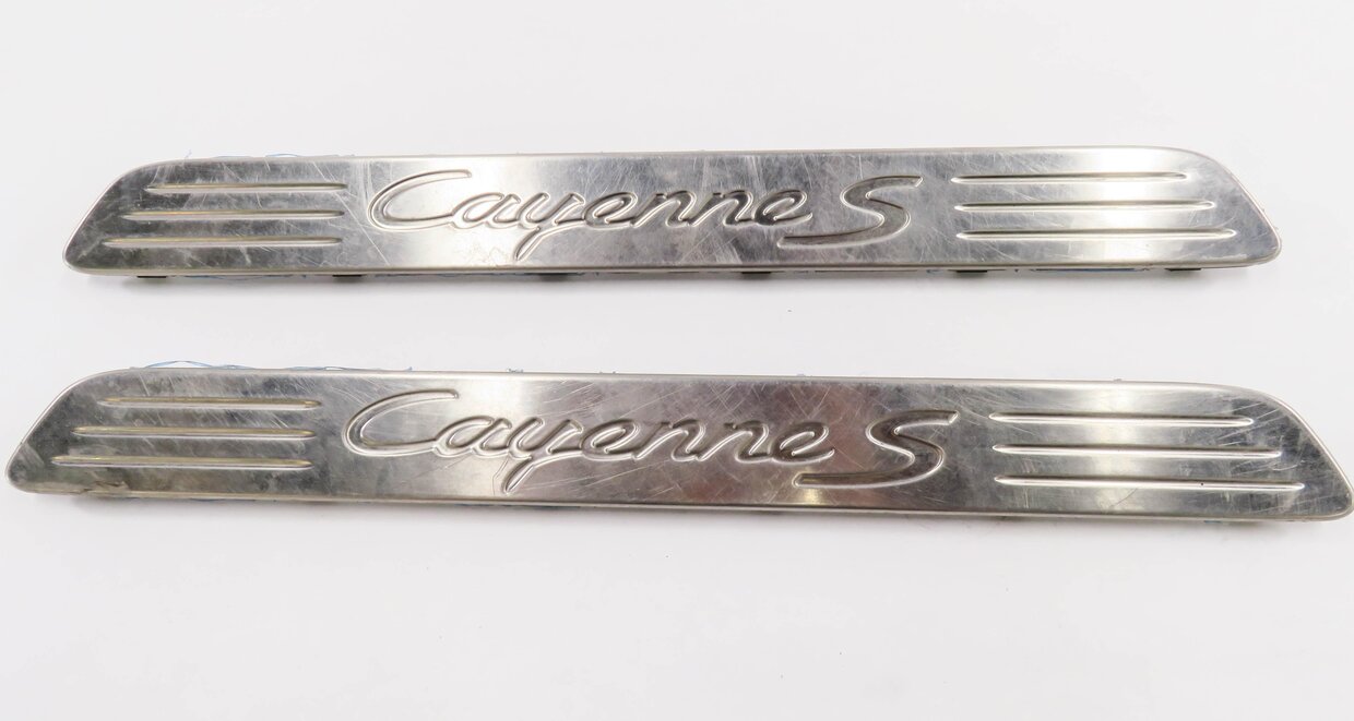 Thumbnail 7: 2011 PORSCHE CAYENNE (958) FRONT & REAR DOOR SILL STEP TRIM SCUFF PANEL TRIM SET