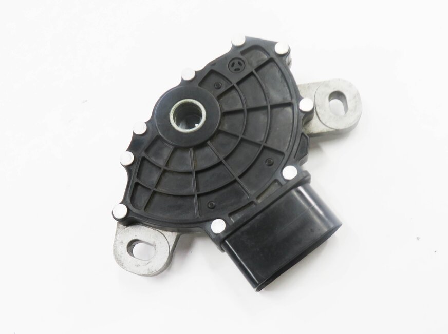 2011 PORSCHE CAYENNE (958) A/T TRANSMISSION NEUTRAL SAFETY RANGE SWITCH