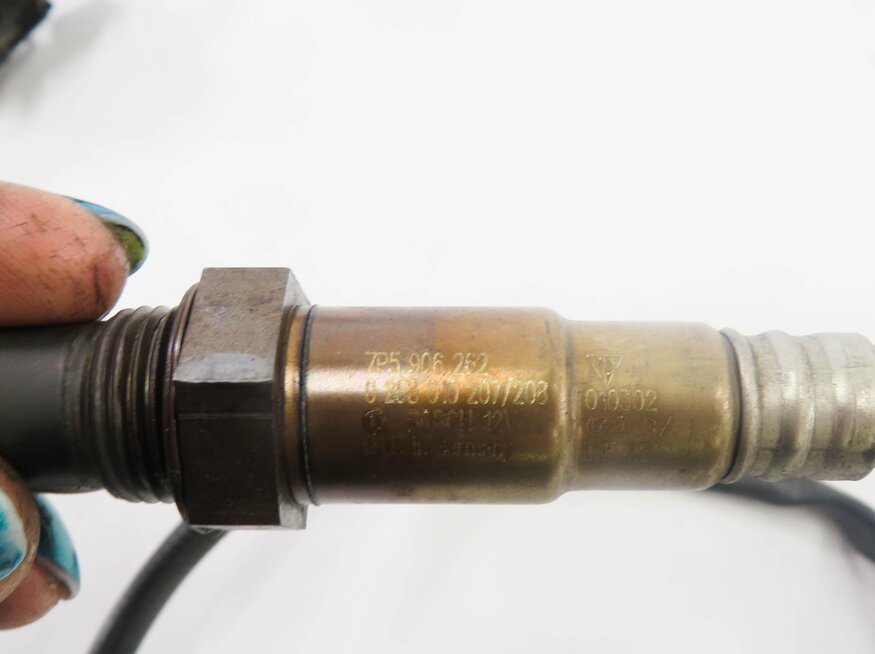 Thumbnail 7: 2011 PORSCHE CAYENNE (958) 4.8L - PRE / POST CAT O2 OXYGEN SENSOR SET-4
