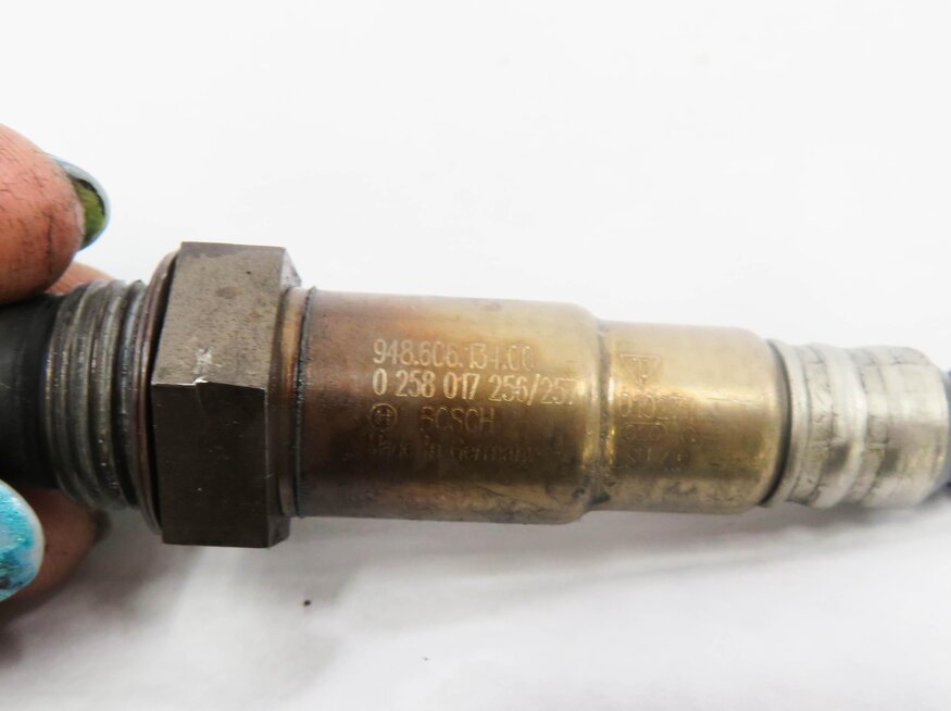 Thumbnail 9: 2011 PORSCHE CAYENNE (958) 4.8L - PRE / POST CAT O2 OXYGEN SENSOR SET-4