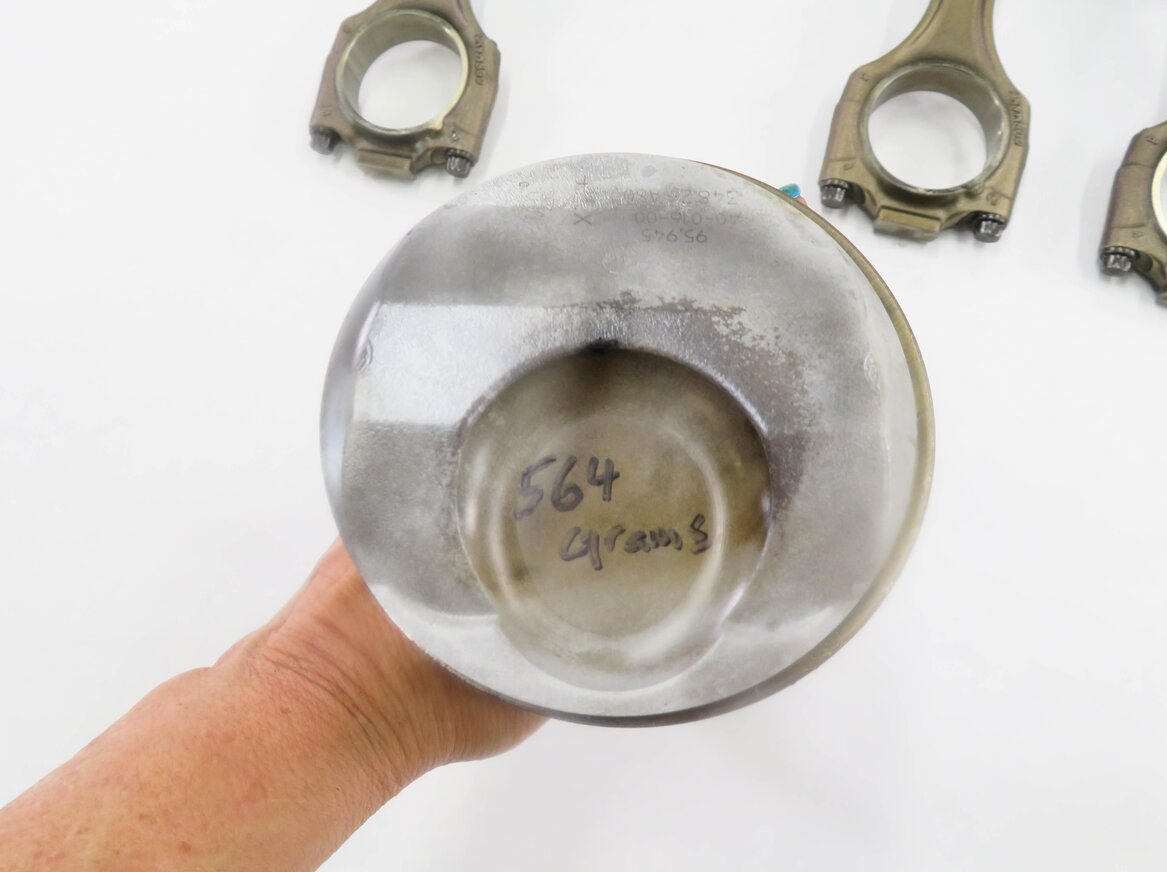 Thumbnail 8: 2008-2012 PORSCHE CAYENNE PANAMERA (958 970 G1) 4.8L M48 V8 ENGINE PISTON SET