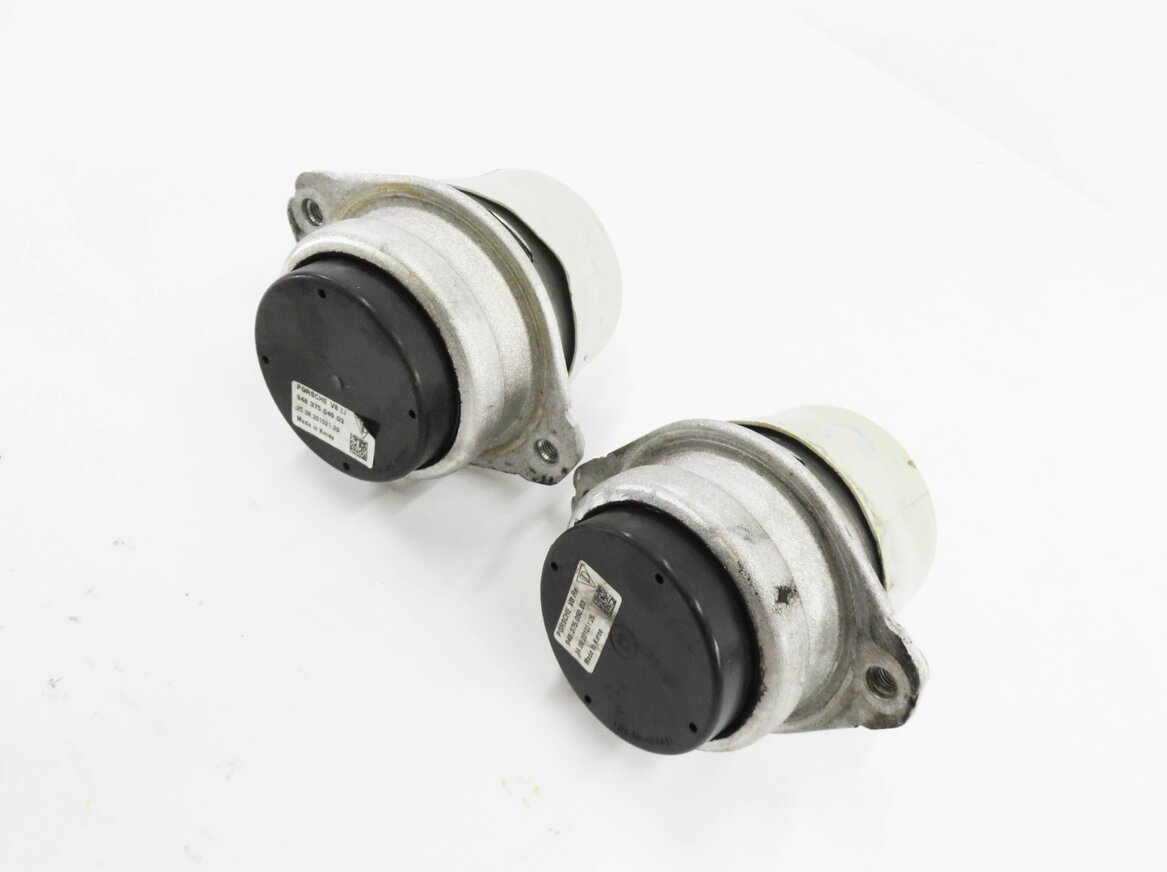 2011 PORSCHE CAYENNE (958) 4.8L M48 V8 ENGINE - MOTOR MOUNT SET-2