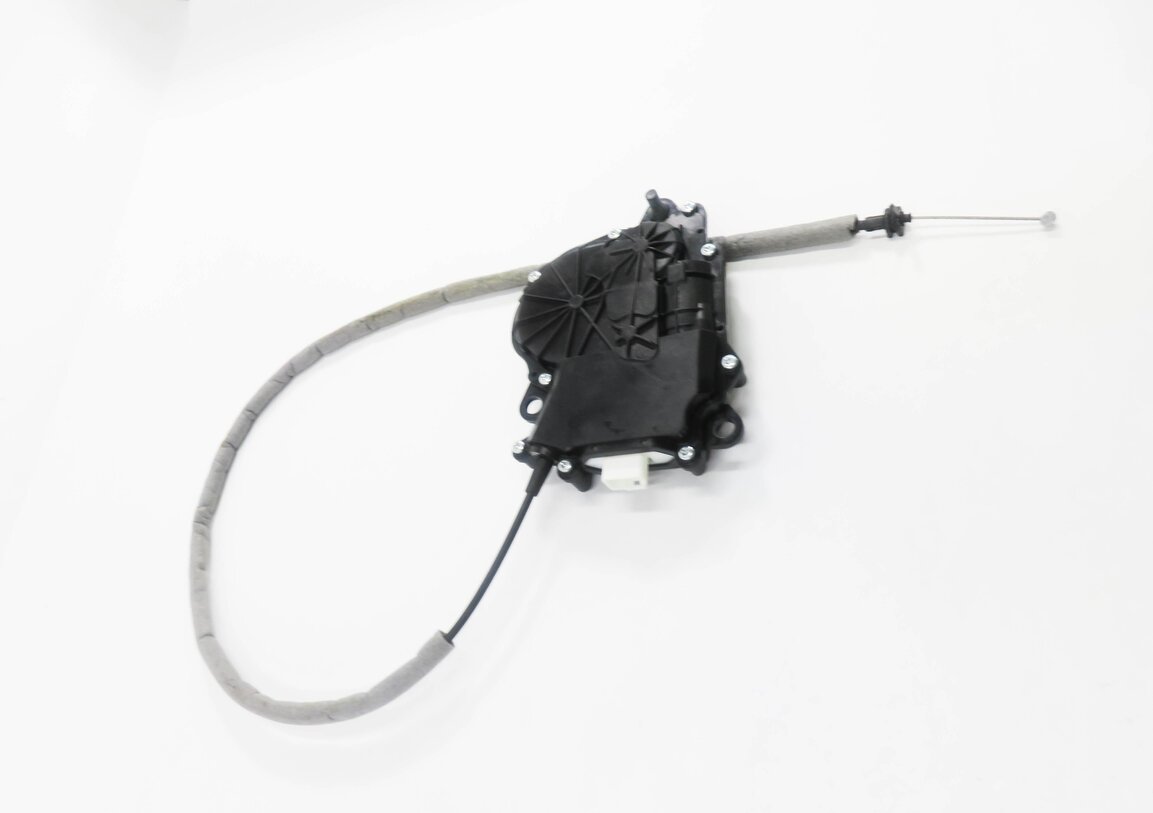Thumbnail 3: 2012 BMW 528i (F10) REAR TRUNK SOFT CLOSE LOCK LATCH ACTUATOR MOTOR