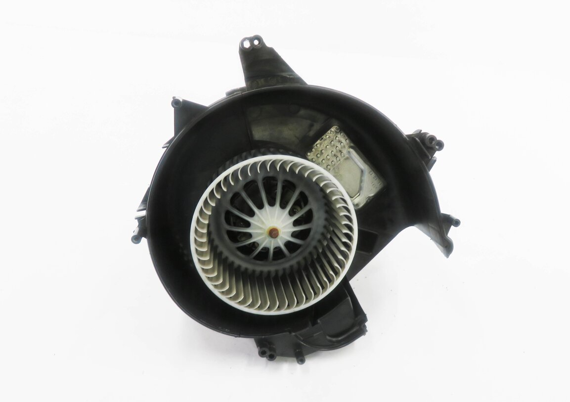 Thumbnail 2: 09-18 BMW 528i 535i 550i 640i M6 740i 750i 760i (F01 F06 F10 F12) BLOWER MOTOR