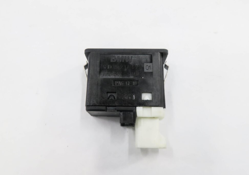 Thumbnail 6: 2012 BMW 528i (F10) RADIO STEREO AUX AUXILIARY AUDIO IN INPUT JACK w/ USB