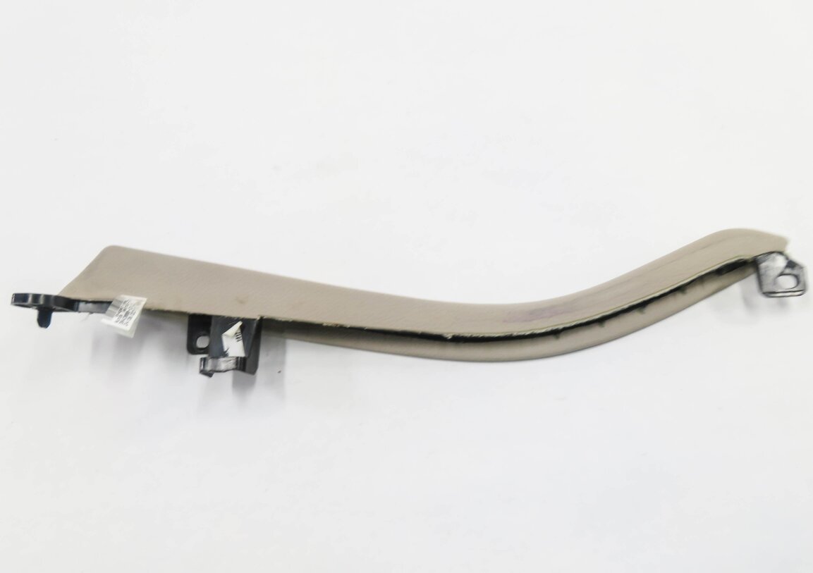 Thumbnail 4: 2012 BMW 528i (F10) LEFT FRONT DRIVER CENTER CONSOLE EDGE TRIM PIECE (OYSTER)
