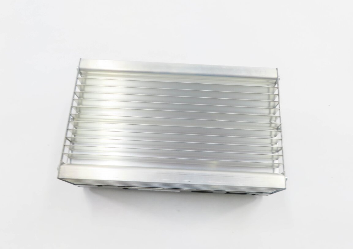 Thumbnail 2: 11-13 BMW 528i 535i 550i (F10) RADIO STEREO AUDIO AMP AMPLIFIER (HARMAN BECKER)