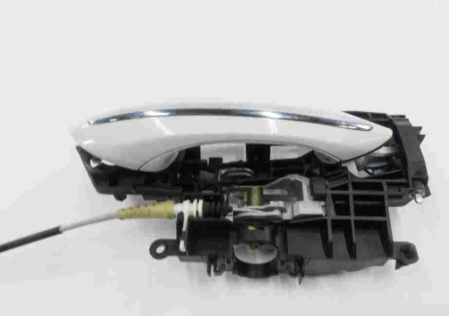 Thumbnail 5: 2011-2016 BMW 528i 535i 550i M5 (F10) RIGHT FRONT PASSENGER DOOR HANDLE (WHITE)
