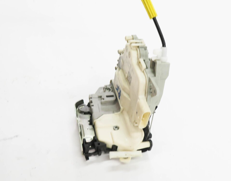 Thumbnail 4: 2010-2019 AUDI / PORSCHE A4 S4 A5 S5 A6 Q3 Q5 Q7 TT 911 - RIGHT FRONT DOOR LATCH