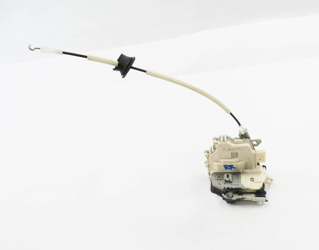 Thumbnail 2: 2010-2020 VW PORSCHE - A3 A4 A8 S3 S4 Q5 MACAN PANAMERA - RIGHT REAR DOOR LATCH