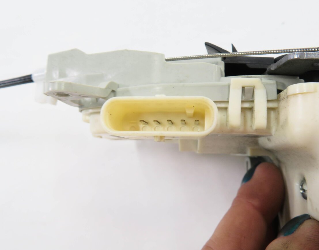 Thumbnail 7: 2010-2020 VW PORSCHE - A3 A4 A8 S3 S4 Q5 MACAN PANAMERA - RIGHT REAR DOOR LATCH