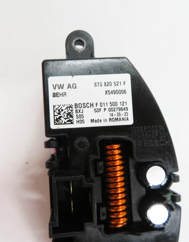 Thumbnail 6: 2015 AUDI Q5 (8R) FRONT HEATER A/C BLOWER FAN MOTOR SPEED RESISTOR