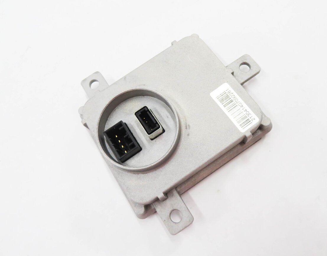 2015 AUDI Q5 (B8 8R) XENON HID HEADLIGHT BALLAST IGNITER CONTROL MODULE