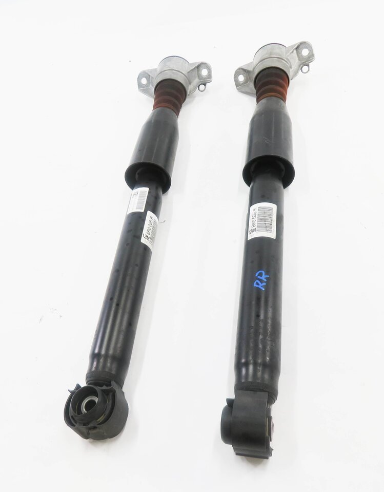 Thumbnail 2: 2015 AUDI Q5 (8R) LEFT & RIGHT REAR SUSPENSION SHOCK STRUT SET-2