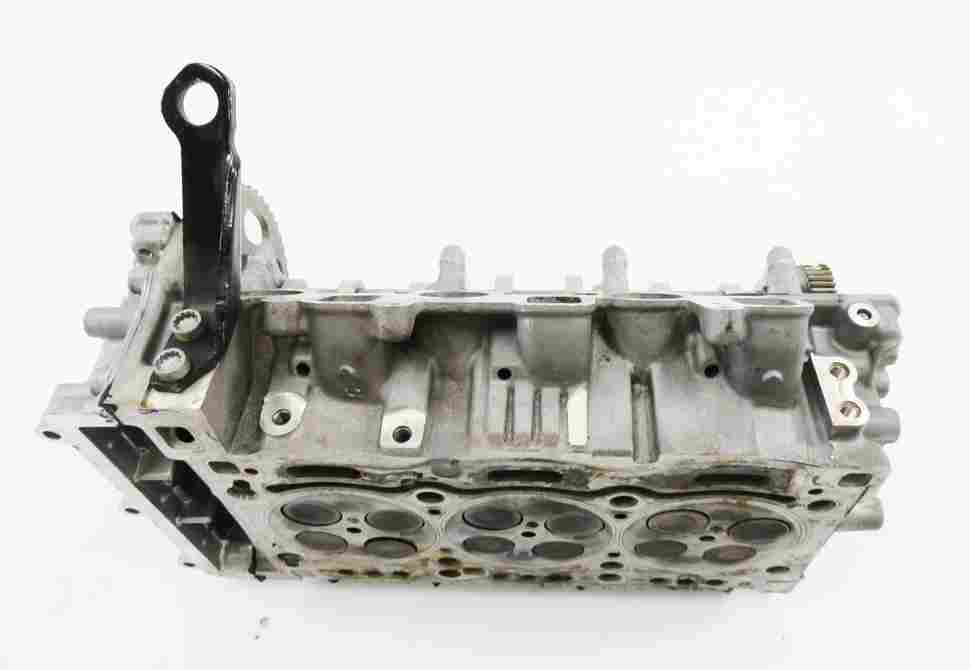 Thumbnail 6: 2013-2014 VW TOUAREG / AUDI Q7 (4L) 3.0L CNRB TDI DIESEL - LEFT CYLINDER HEAD