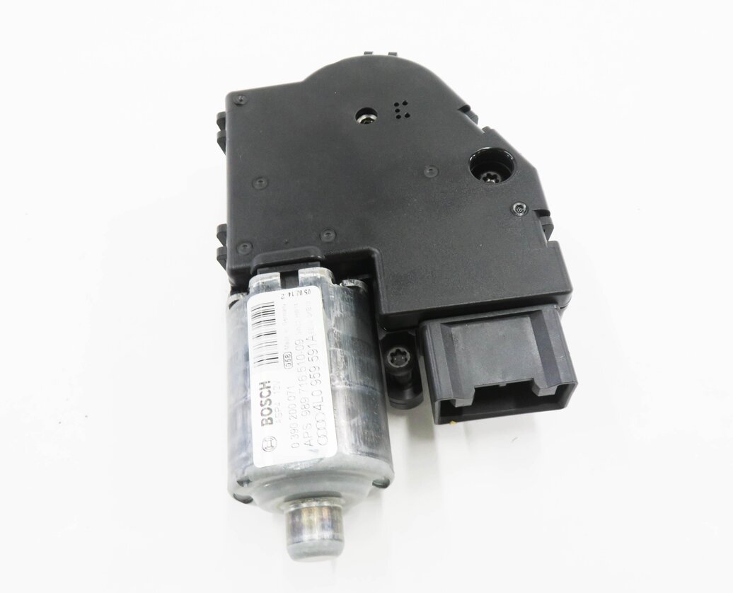 Thumbnail 2: 2007-2014 AUDI Q7 (4L) SUNROOF MOTOR / SUNSHADE MOTOR