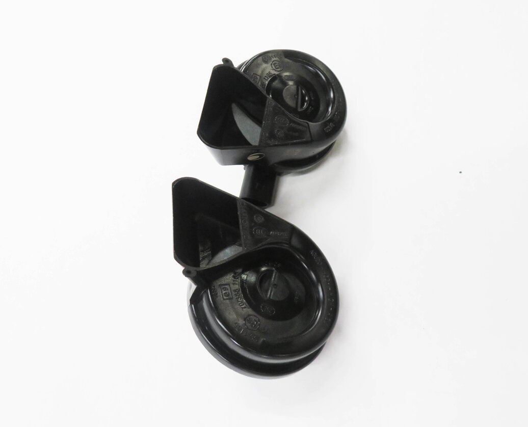 Thumbnail 3: 2007-2015 AUDI Q7 R8 (4L 4S) HIGH & LOW TONE HORN SET-2