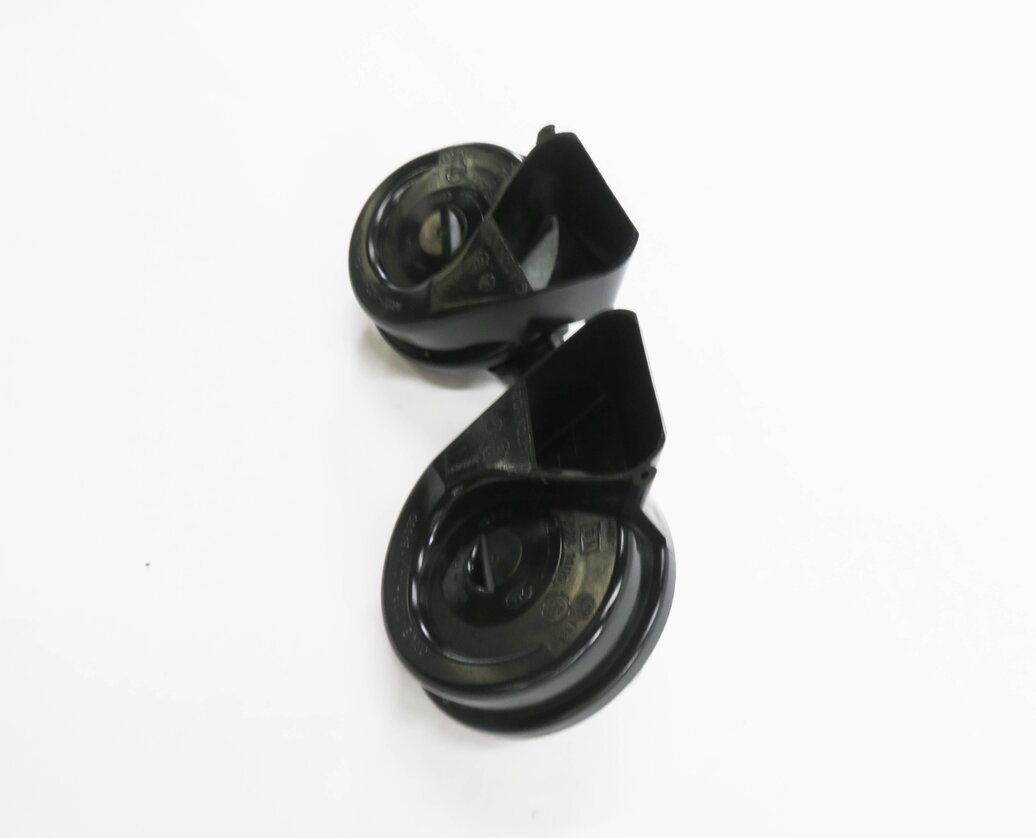 Thumbnail 4: 2007-2015 AUDI Q7 R8 (4L 4S) HIGH & LOW TONE HORN SET-2