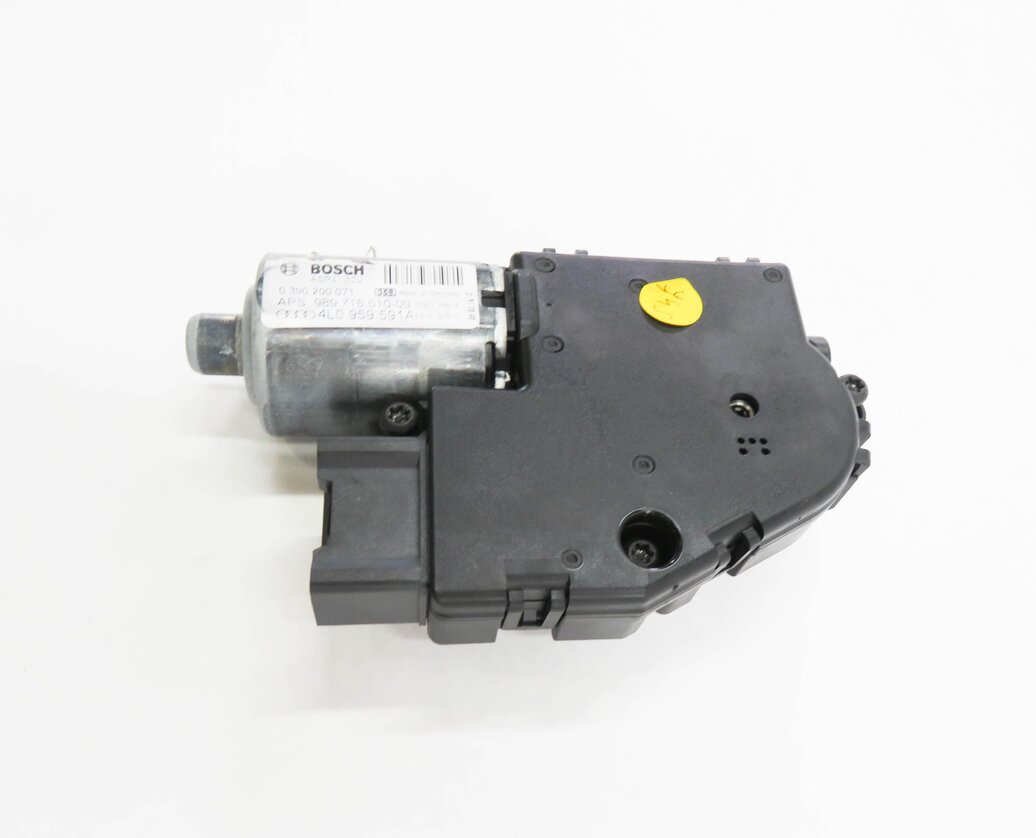Thumbnail 4: 2007-2014 AUDI Q7 (4L) SUNROOF MOTOR / SUNSHADE MOTOR