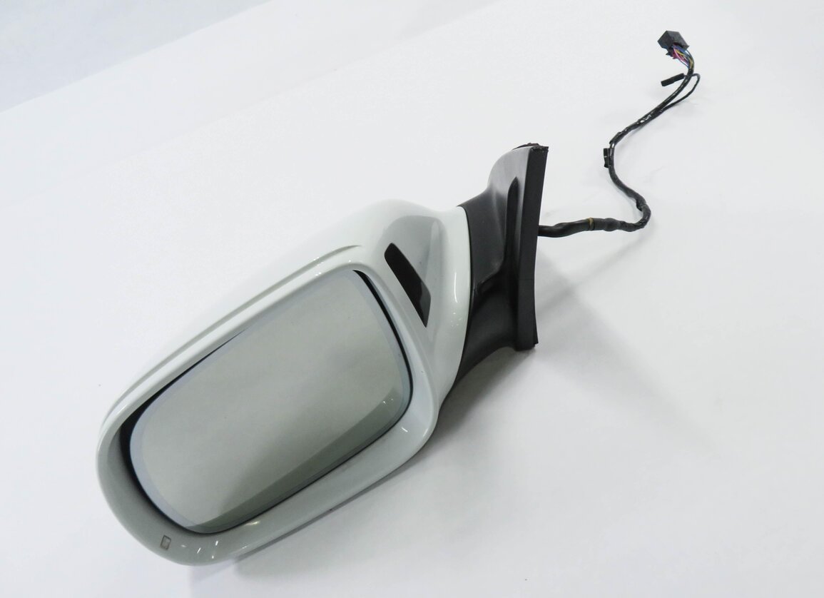 2013-2015 AUDI Q7 (4L) LEFT DRIVER P-FOLD BLIND SPOT DOOR MIRROR (WHITE 0Q)