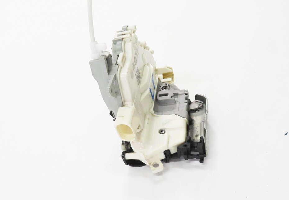 Thumbnail 3: 2010-2017 AUDI A4 A5 A6 A7 A8 Q3 Q5 Q7 S5 S6 S7 S8 TT - LEFT FRONT DOOR LATCH