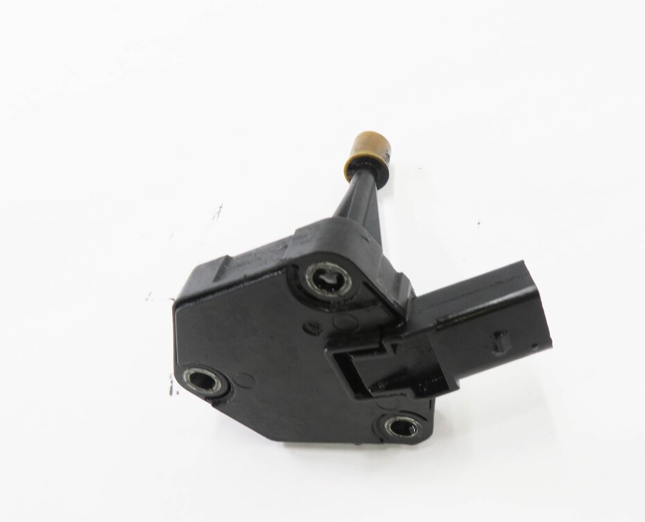 Thumbnail 2: 2014 AUDI Q7 (4L) 3.0L CNRB DIESEL ENGINE - OIL LEVEL SENSOR SENDER