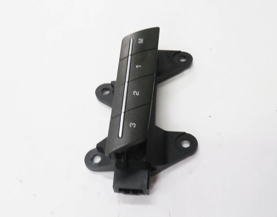 Thumbnail 3: 2012-2019 RANGE ROVER EVOQUE (L538) LEFT DRIVER MEMORY SEAT POSITION SWITCH