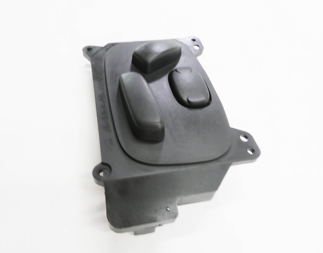 Thumbnail 4: 2013 RANGE ROVER EVOQUE (L538) RIGHT FRONT PASSENGER SEAT ADJUSTMENT SWITCH
