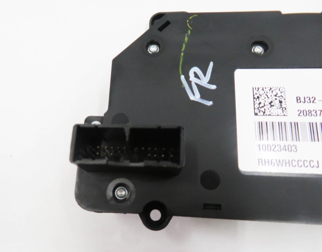 Thumbnail 7: 2013 RANGE ROVER EVOQUE (L538) RIGHT FRONT PASSENGER SEAT ADJUSTMENT SWITCH